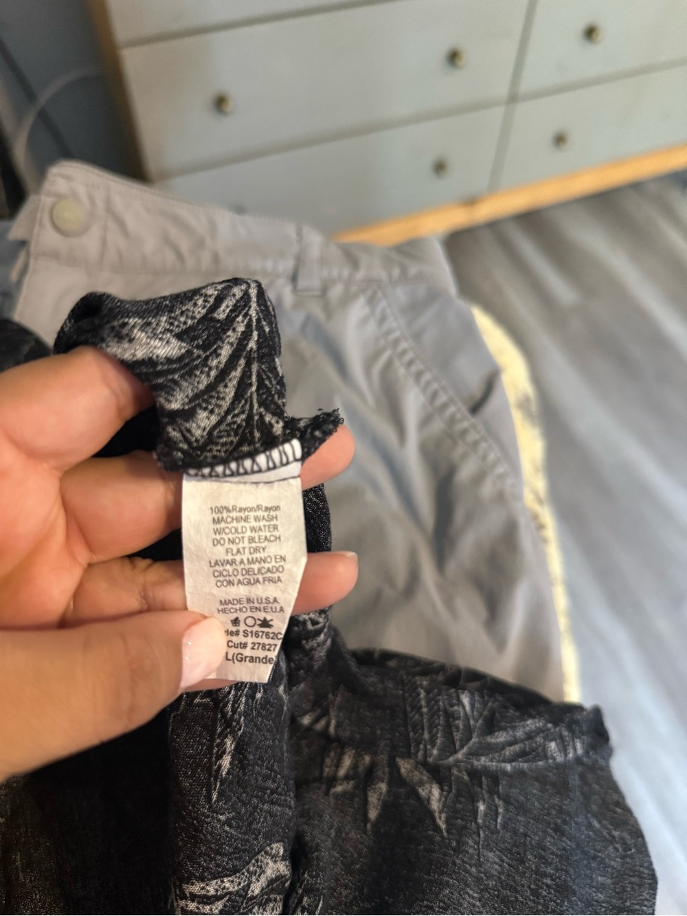 Final Touch Flowy Black Printed Midi Shirttail Hem Skirt - Picture 5 of 6